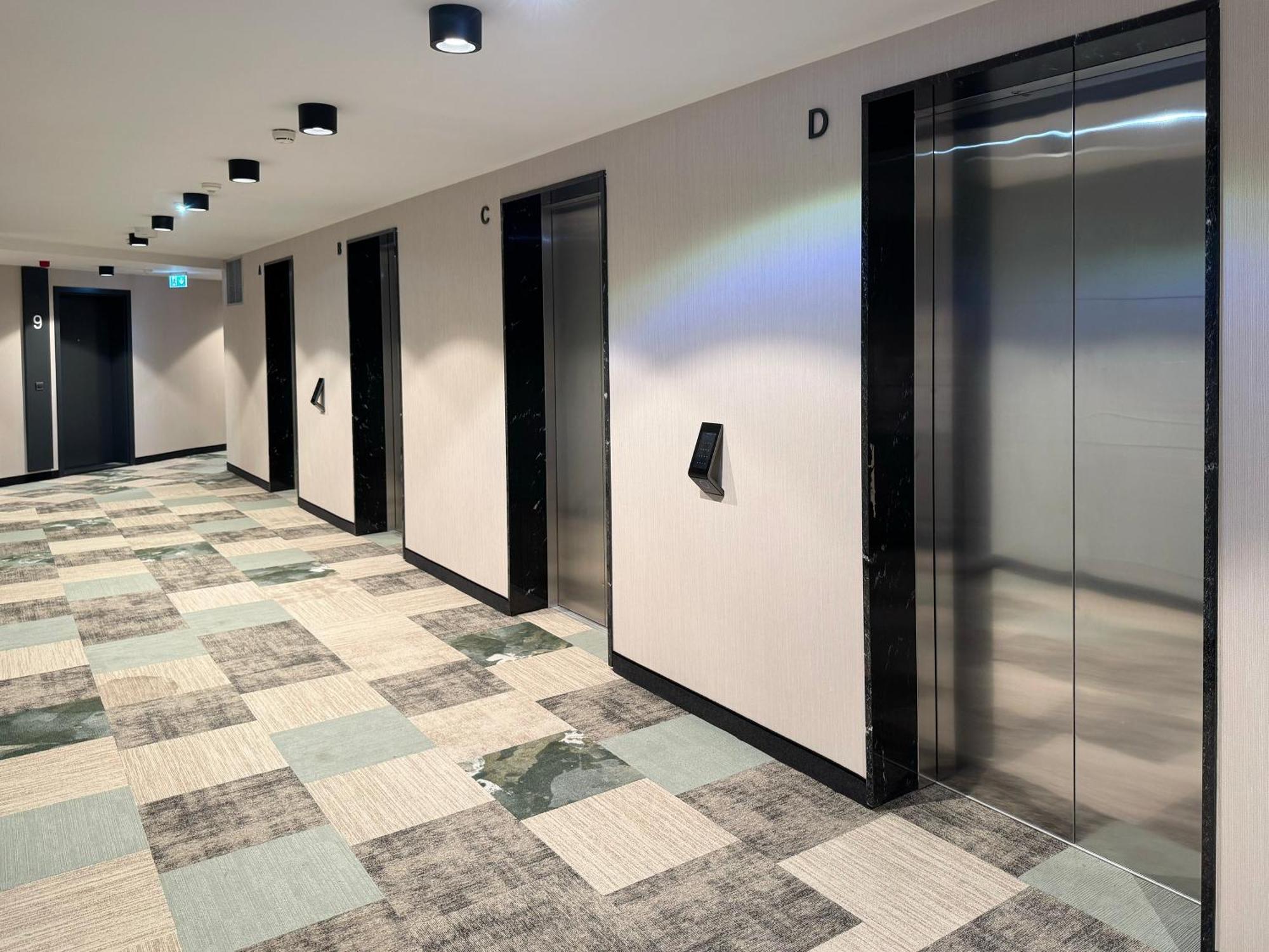 Luxury 34th Floor Eurovea Tower *